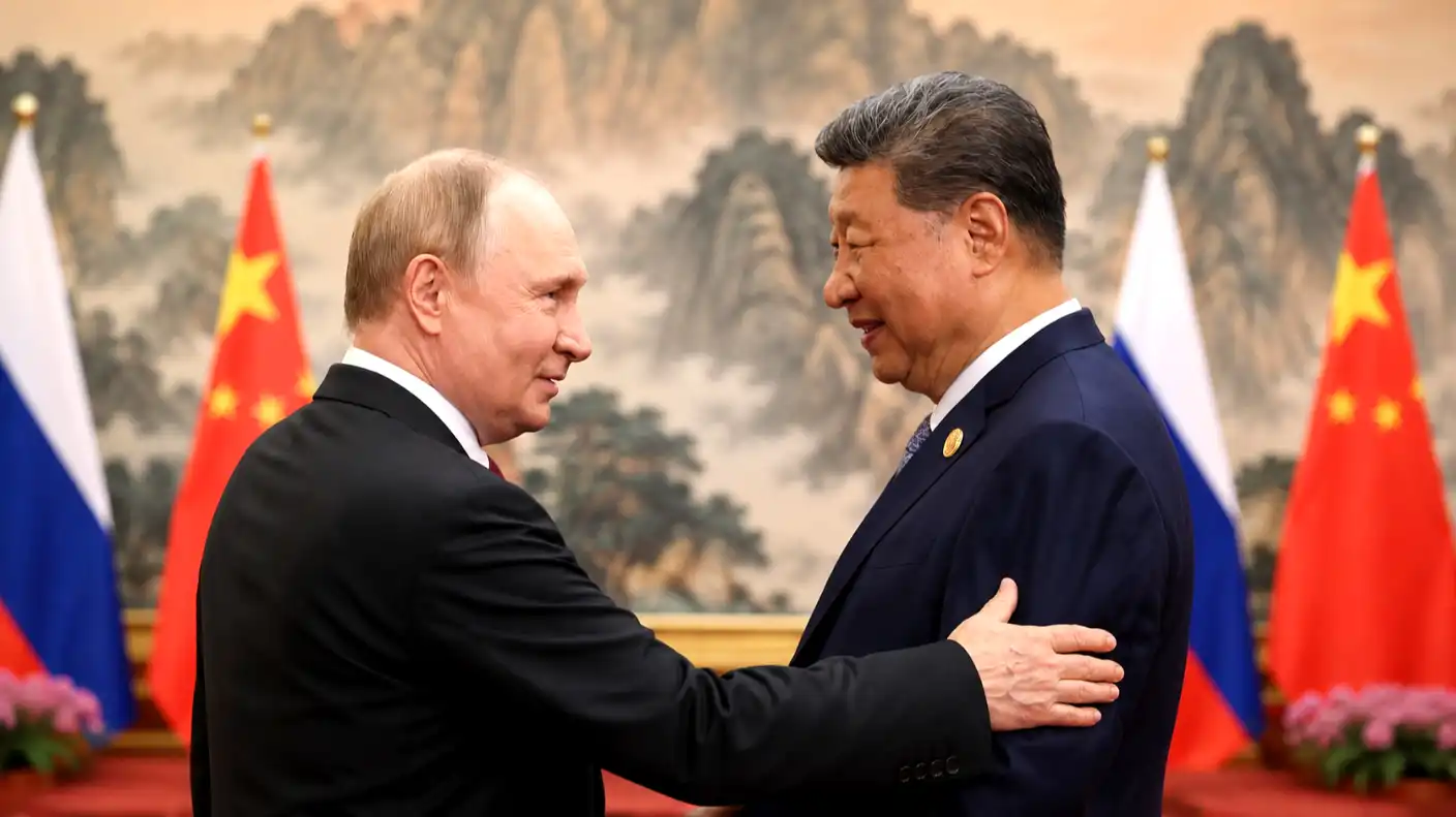 Vladimir Putin and Xi Jinping