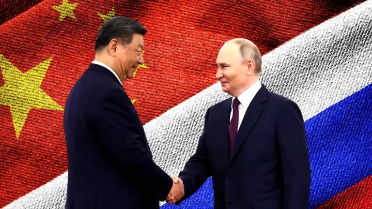 Vladimir Putin and Xi Jinping